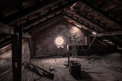 attic_by_easternexploration_dcmbhrh1