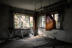 curtains_by_easternexploration_ddomn0r